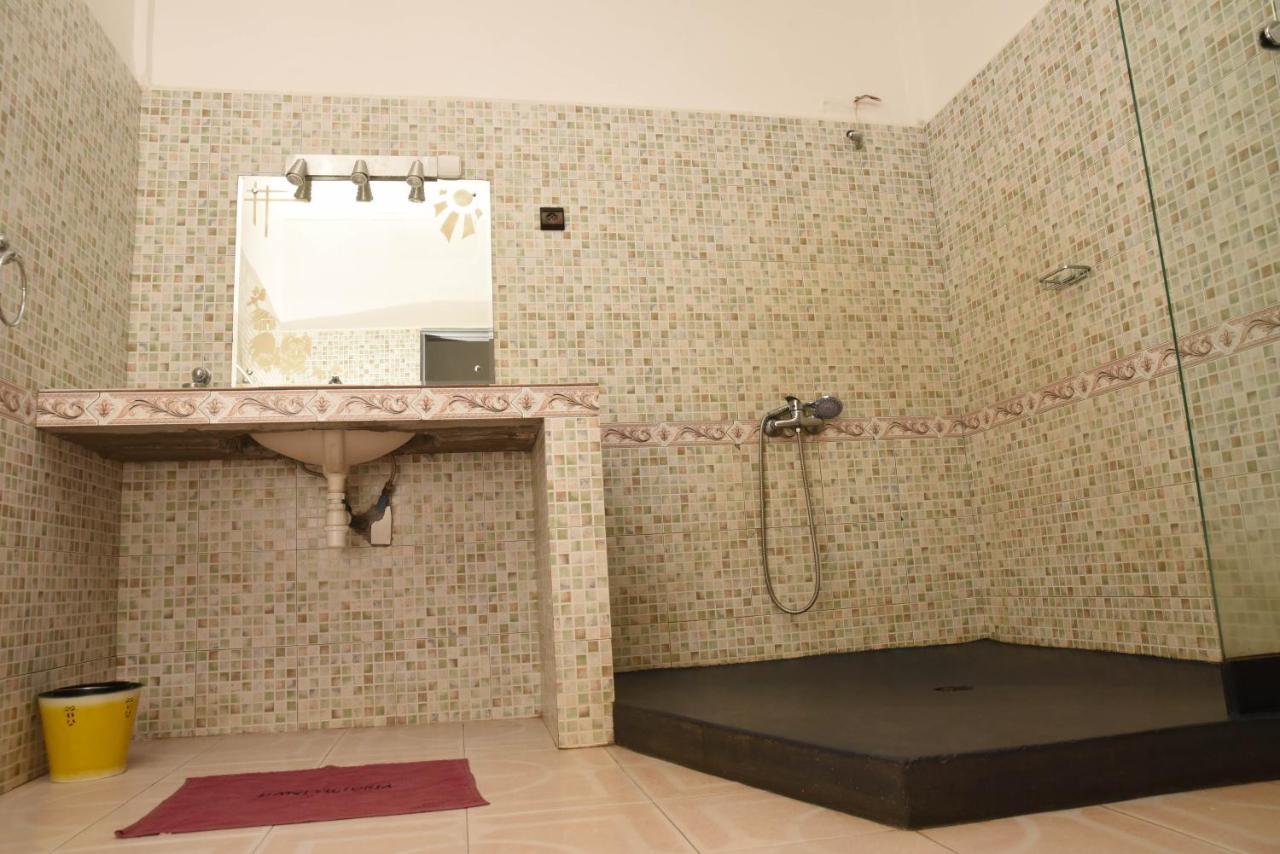 Hotel Victoria Antsiranana Екстериор снимка