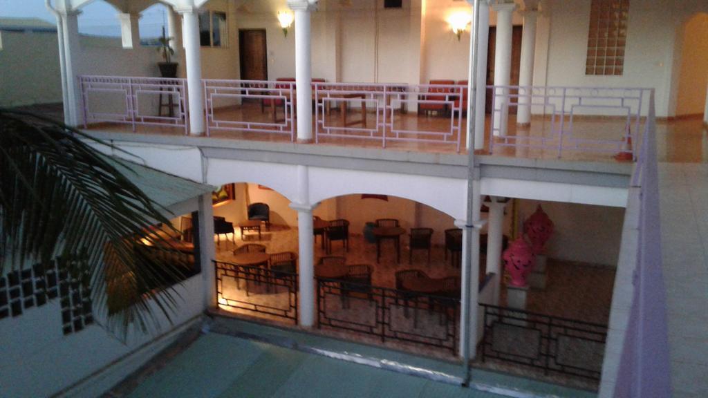 Hotel Victoria Antsiranana Екстериор снимка
