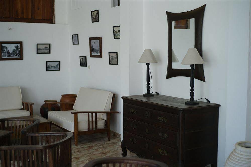 Hotel Victoria Antsiranana Екстериор снимка